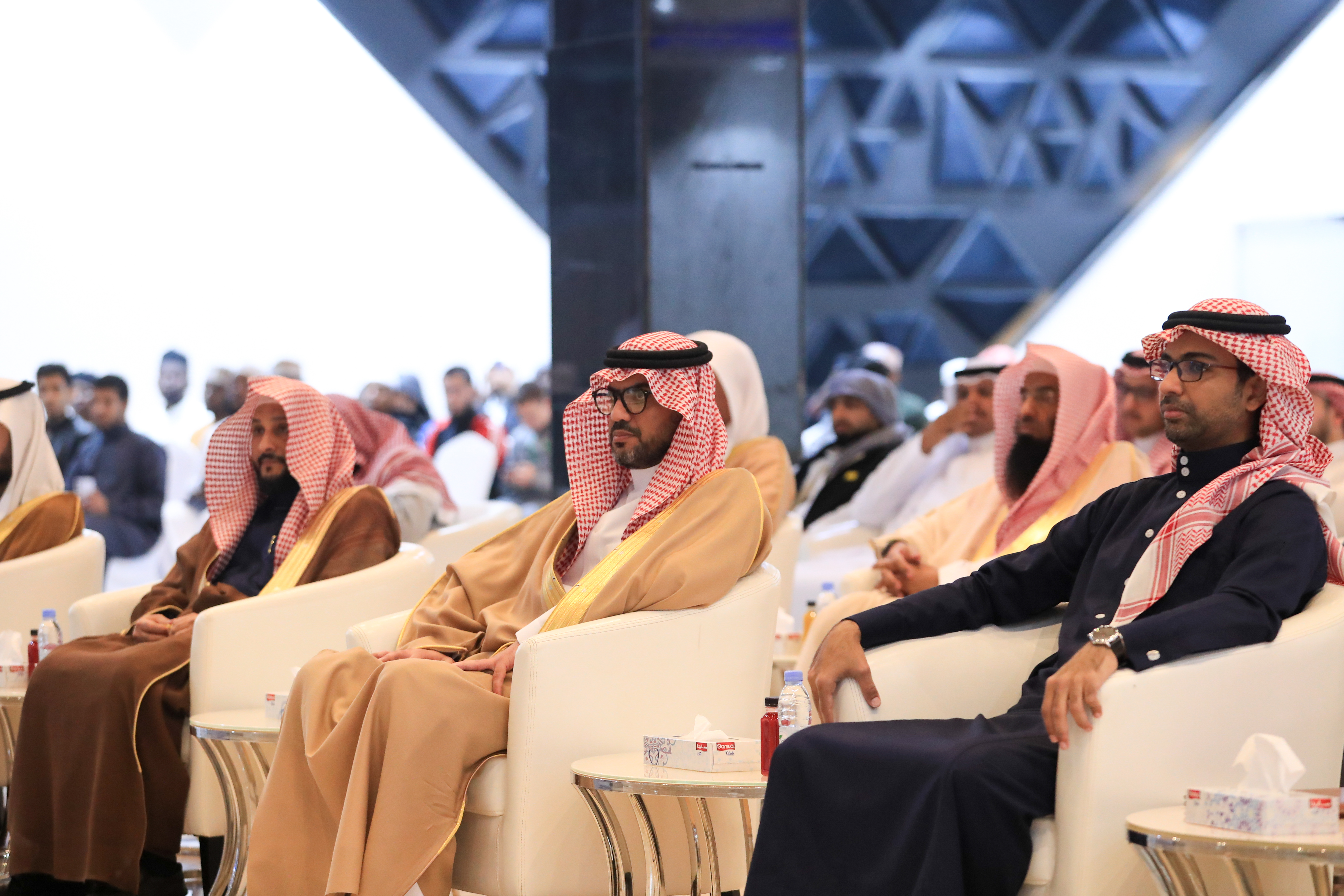 الجامعة الإسلامية تقيم الحفل الختامي لبرنامج الدورات العلمية 